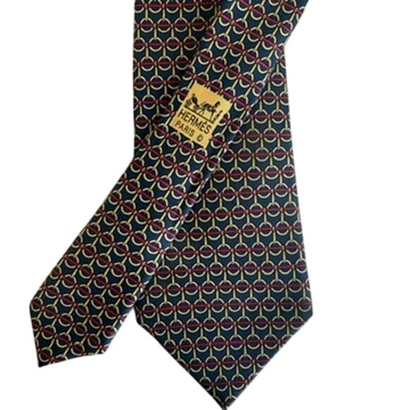 HERMÈS Paris Silk Tie Navy Geometric Horsebit Print 7156 FA Made in France - Picture 5 of 6